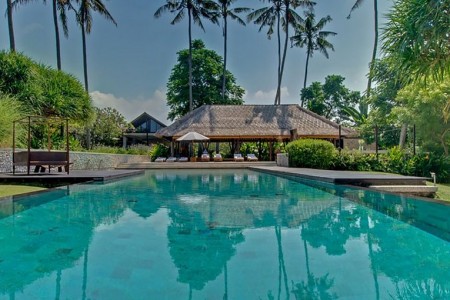 Villa Samadhana - Pool and Villa