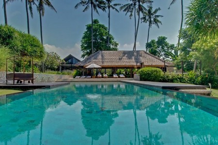 Villa Samadhana - Pool and Villa
