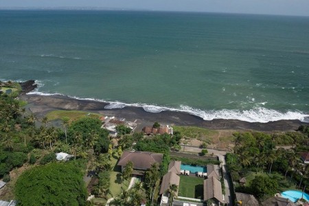 Seseh Beach Villas Two - Villa Beachfront Aerial