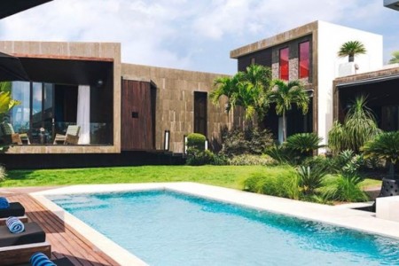 Villa Kayajiwa - Villa and Pool