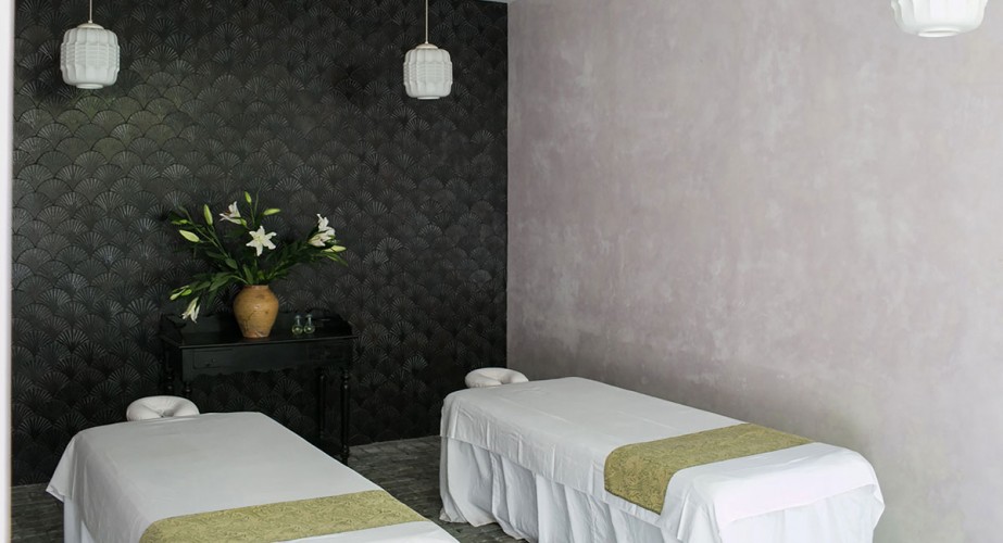 Villa 1880 - Massage Area and Beds