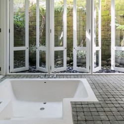 Villa 1880 - Bathtub