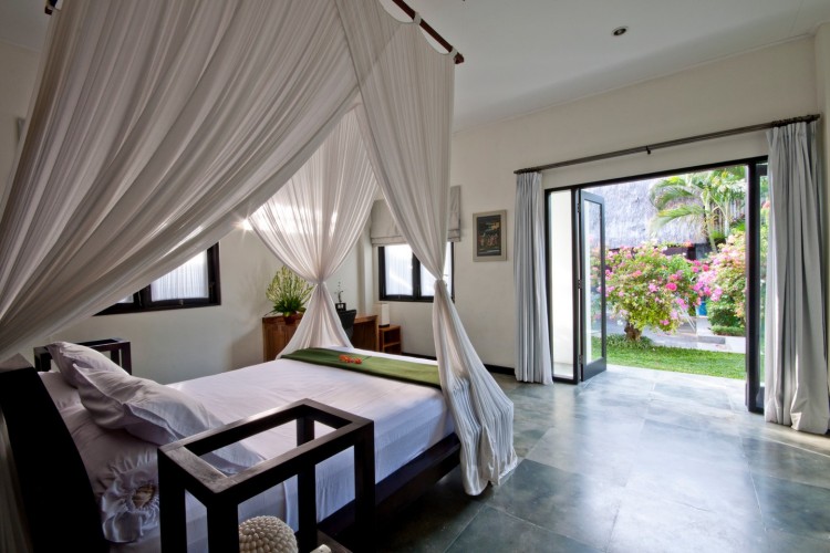 Villa Surga - Bedroom with View