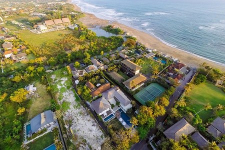 Villa Arnalaya - Aerial Villa View