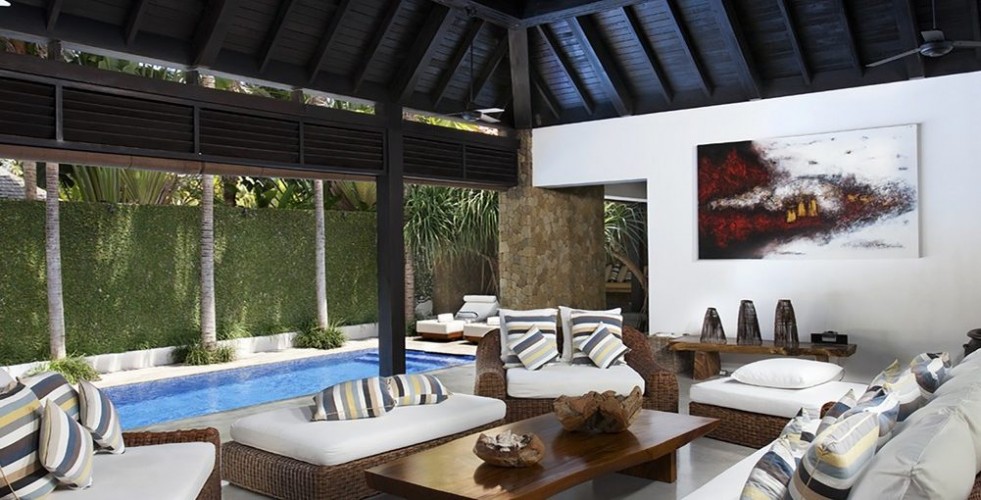 Villa Hana - Living Area with Pool View
