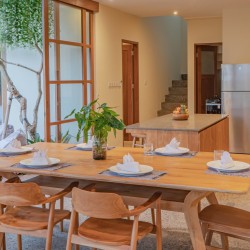 Anandathu Villas - Dining Area