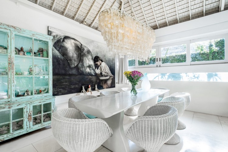 Villa Puro Blanco - Dining Area