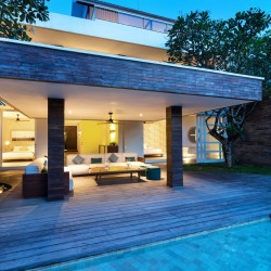 Villa Nedine - Outdoor Living Area at Evening