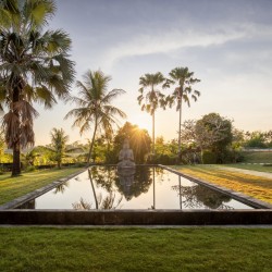 Villa Babar - Sunset from Pool