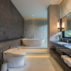 Villa NVL Canggu - Bathtub in Bathroom