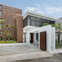 Villa NVL Canggu - Villa Facade