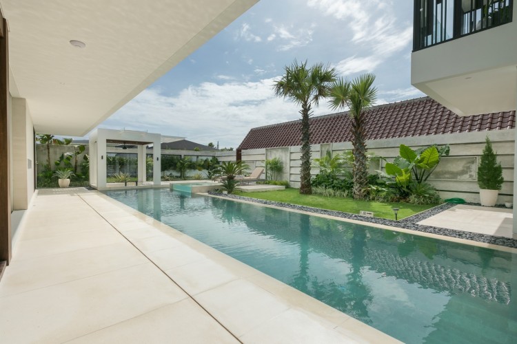 Villa NVL Canggu - Pool Area