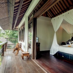 Villa Umah Shanti - Bedroom Two with Veranda