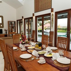 Villa Griya Aditi - Dining Area