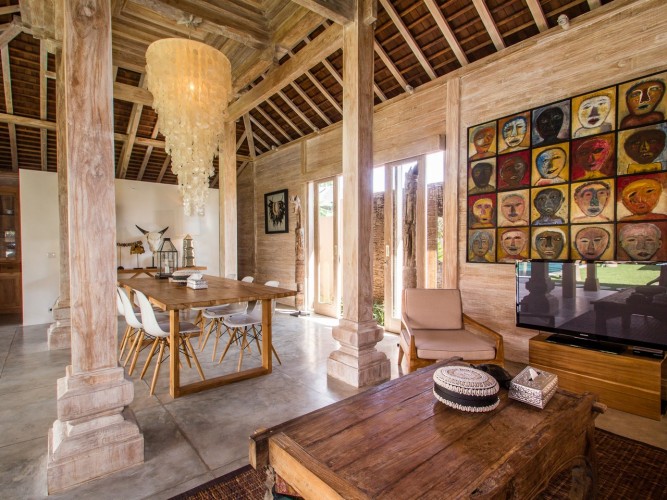 Villa Du Bah - Dining Area