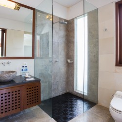 Villa Uma Nina - Bathroom Four