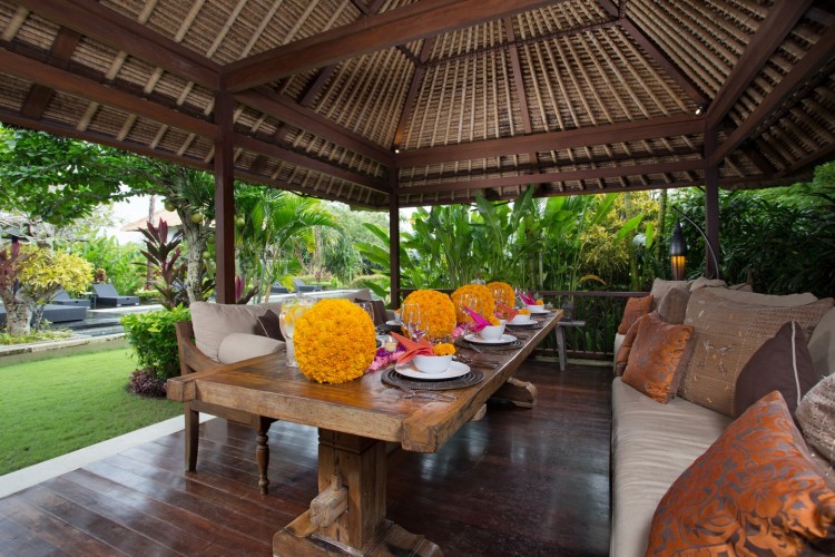 Villa Uma Nina - Alfresco Dining Area