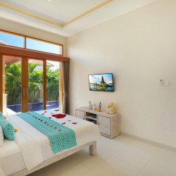 Holl Villa - Bedroom Two with Pool View