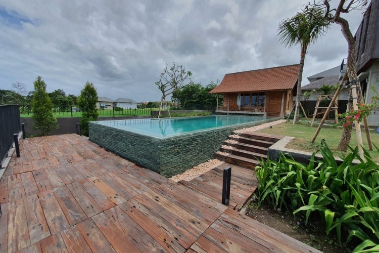 Villa Cahaya - Swimming Pool