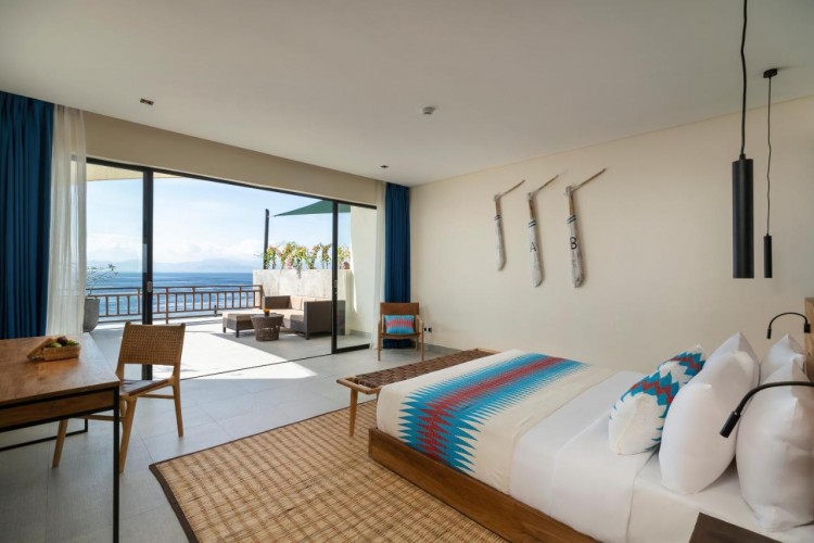 Adiwana Warnakali Nusa Penida - Inside Bedroom Ocean View Suite