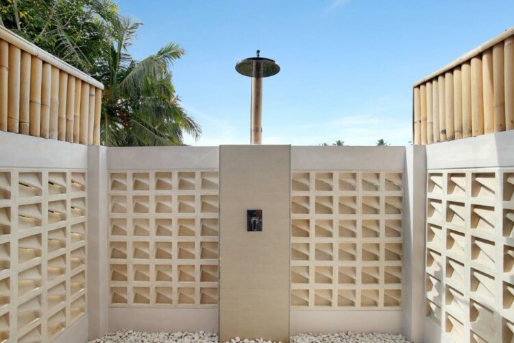 Villa Uma Tirtha - Outdoor Shower