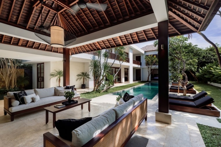 Villa Amara Pradi - Open Living Area