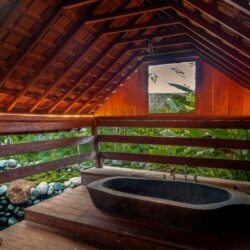 Villa Kapungkur - Open Air Bathtub
